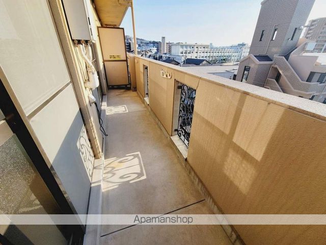 ハーシオンフルタIIの内装写真