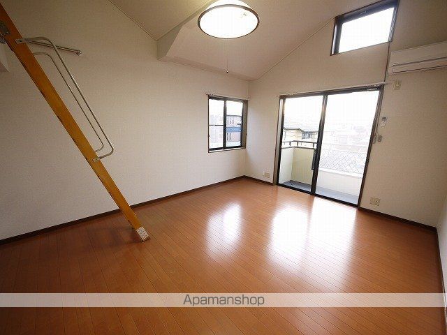 サザンハイツVの内装写真