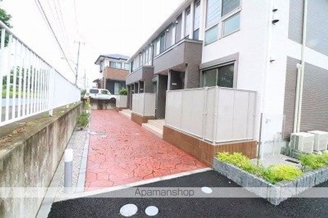 グランディア壱番館の玄関写真