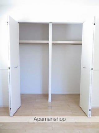 東京都八王子市石川町[1LDK/53.57m2]の収納