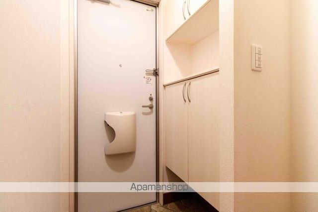 DーROOM戸出I A棟の内装写真