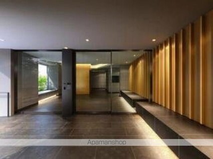 ｎｉｄｏ　ＳＵＧＡＭＯ[3LDK/51.26m2]のロビー