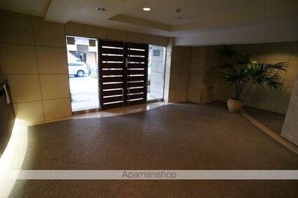 カスタリア新宿御苑[1R/33.57m2]の共用部1