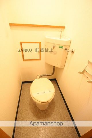 コスモロイヤル東苗穂B棟の内装写真