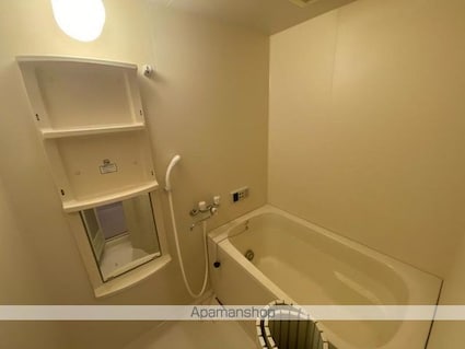 フォブールトロワやくりＢ[2LDK/59.55m2]のバス