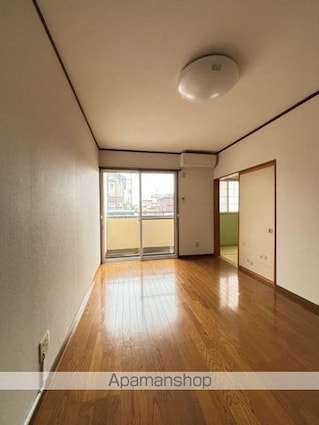 クレールＳＡＫＵＲＡ　Ｂ[2LDK/48.44m2]のリビング・居間