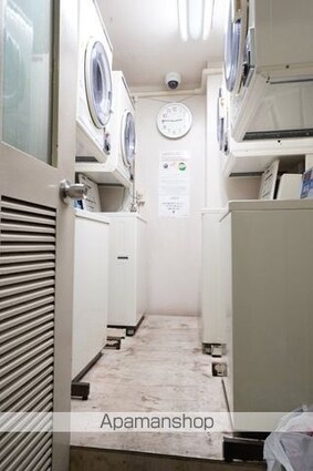 東京都港区赤坂６丁目[1R/15.52m2]の共用部3