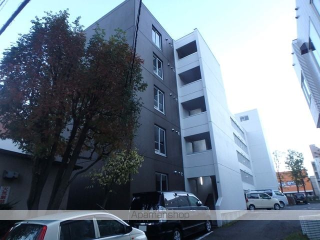 南郷丘ハイツの外観写真