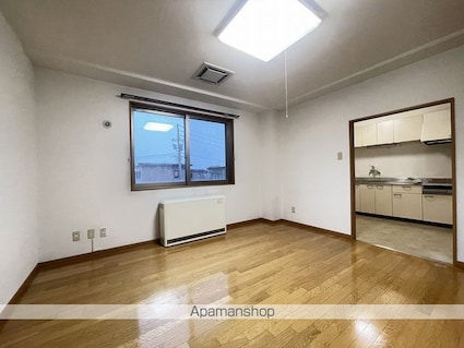 カーサデクエルノⅡ[1LDK/45.3m2]のリビング・居間