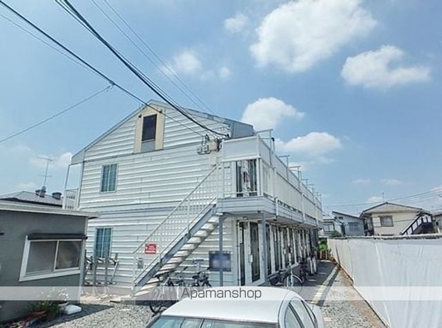 パレス泉の外観写真