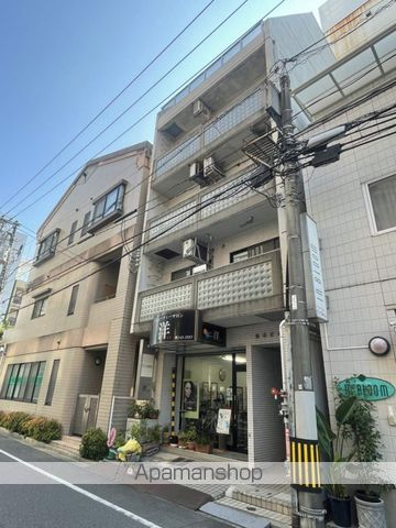 住本ビルの外観写真