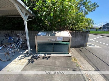 フォブール栗林南Ｂ[1LDK/41.54m2]の共用部1