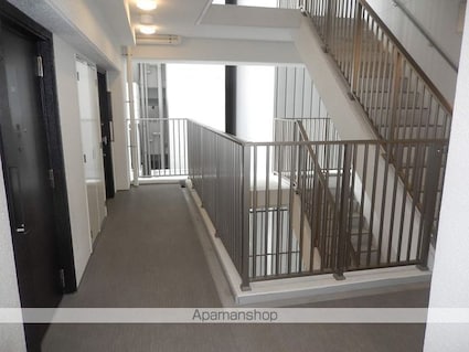 プレサンス大曽根駅前ファースト[1K/26.79m2]のロビー