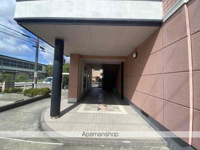 メゾン・クレールの玄関写真