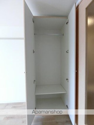 フォレスト・ヒル仙台青葉[1R/26.58m2]の収納2