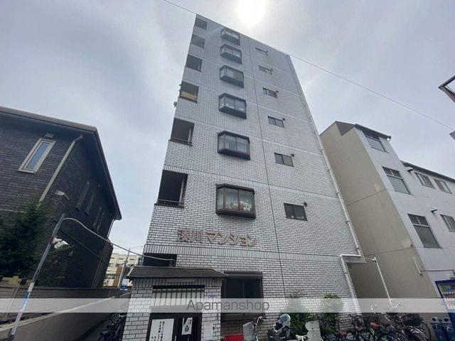 湊川マンションの外観写真