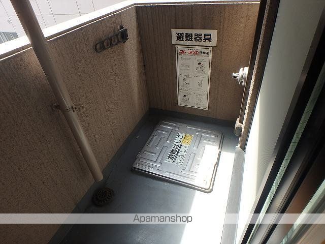 LOVAGEの内装写真