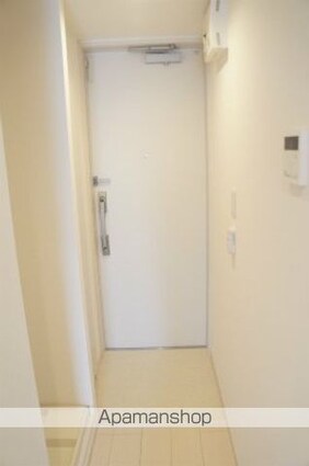 リブリ・南八幡[1K/22.35m2]の玄関