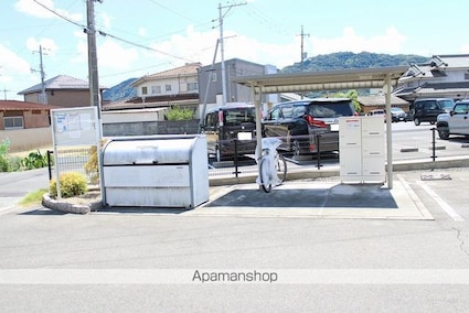 グリーンビレッジⅢ　Ａ[2LDK/55.85m2]の共用部3