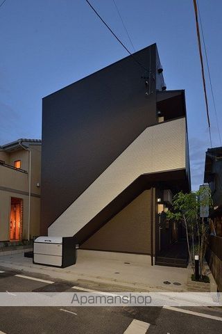 メゾンドルミナスの外観写真