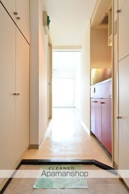 トップ三軒茶屋第４[1R/15.94m2]の玄関