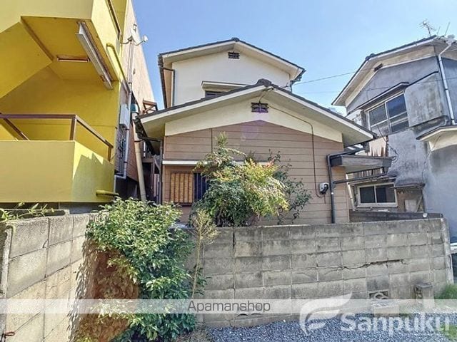 伊予鉄道郡中線 土居田駅 徒歩6分 2階建 築57年の外観写真