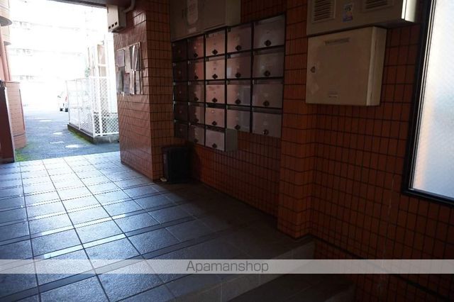 ドムス本山の玄関写真