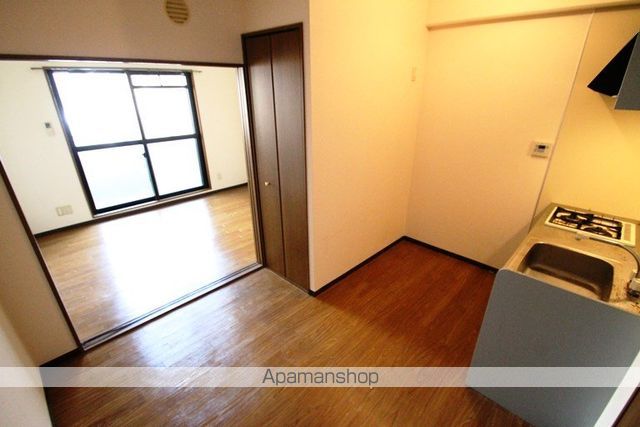 WEST VILLA 21の内装写真
