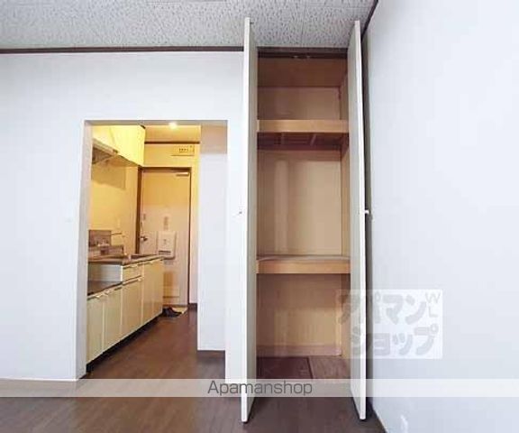 LA MAISON TOMISAKAの内装写真
