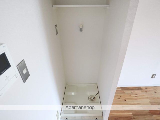 アクセス高辻の内装写真
