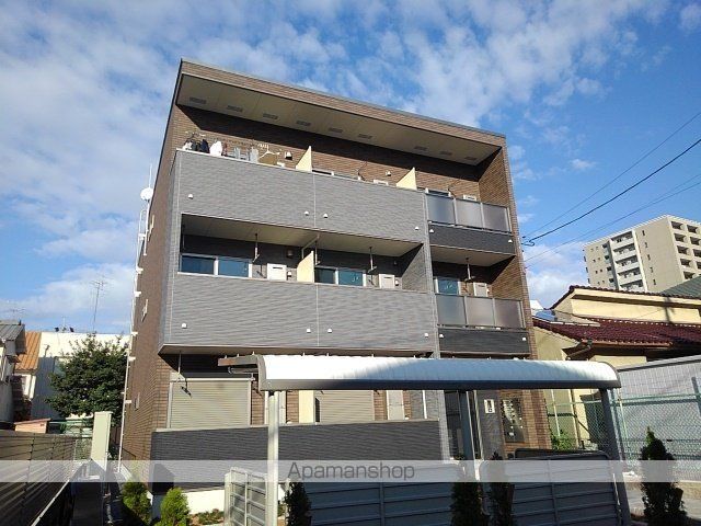 リファイメントの外観写真