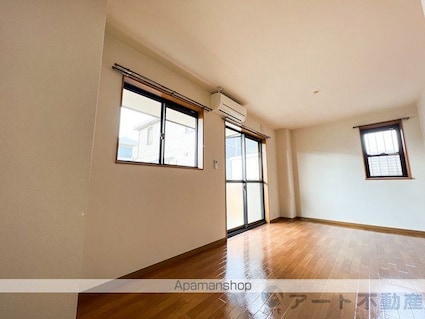 フォブール一色ＳＡＹＡ　Ｂ棟[2LDK/55.89m2]の内装1