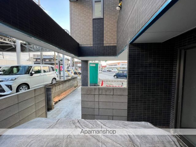 アルカンシエル柏の玄関写真