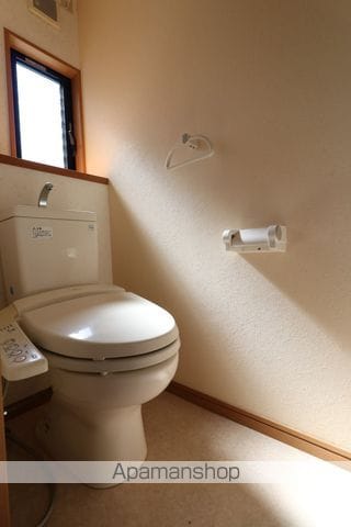 レイクサイド春日 Bの内装写真