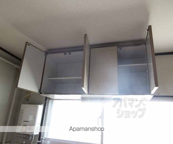 ロイヤルマンションの内装写真