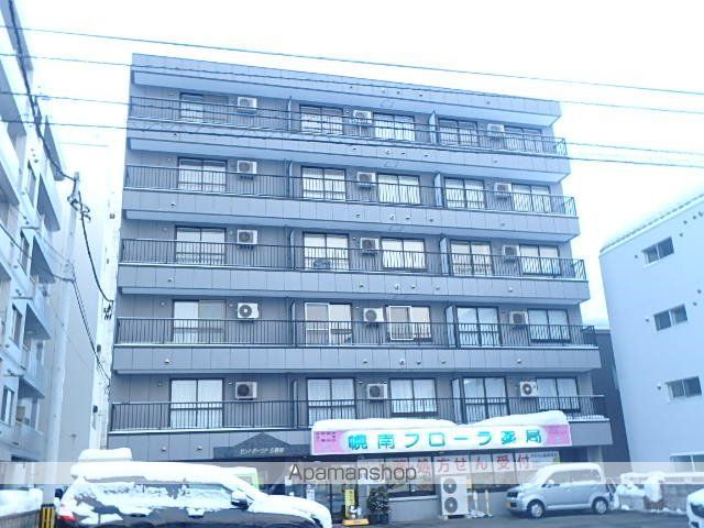 セントポーリア五番館の外観写真