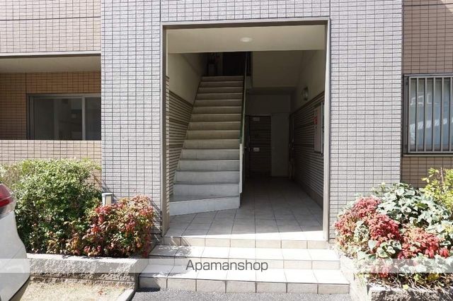 グランシャリオの玄関写真