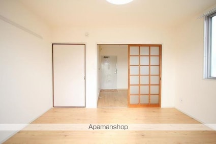 コート紙町Ⅳ[1K/19m2]のリビング・居間