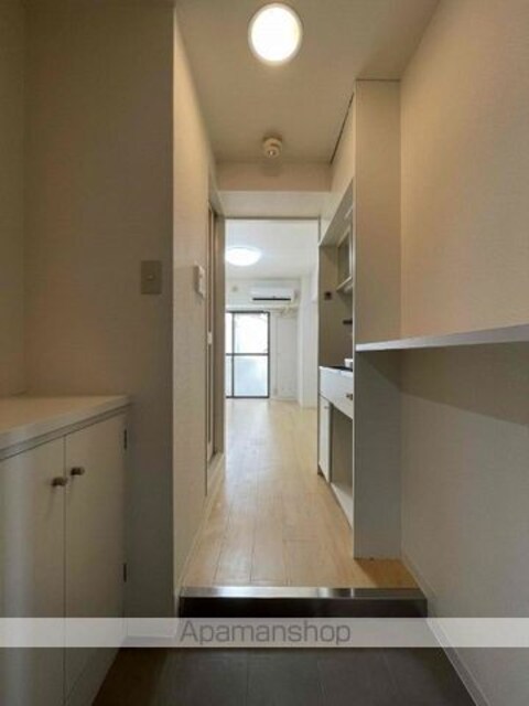 日興パレセゾン田園調布[1R/15.18m2]の玄関