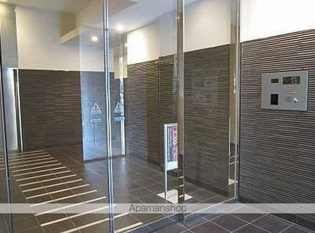 スタイリオ蒲田の玄関写真