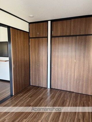 ジョイフル西藤[2LDK/56.7m2]の内装3