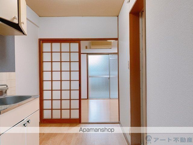 泉ハイツの内装写真