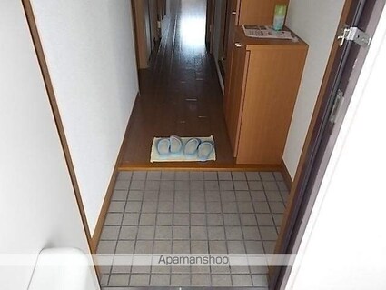 フォンテーヌ・パレスＢ[2LDK/55.08m2]の玄関