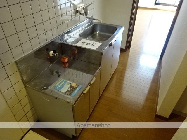 エストメルベーユ荒井壱番館の内装写真