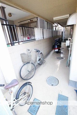 レジデンスフォレスタの玄関写真