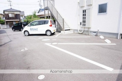 ゲレンデヴァーゲン森松[1DK/23.6m2]の駐車場3