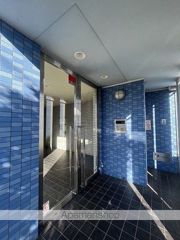 OA FLAT西延末の玄関写真