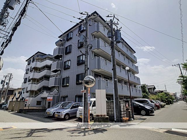 ＩＲいしかわ鉄道 金沢駅 バス乗車時間：33分 最寄りバス停で下車 徒歩2分 5階建 築36年の外観写真