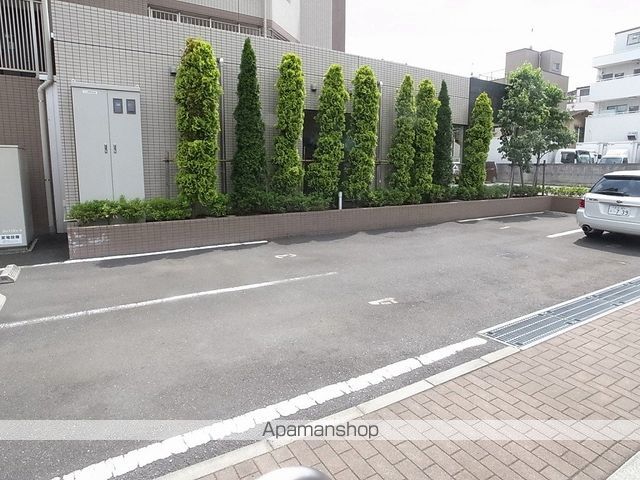 【墨田区立花のマンションの写真】