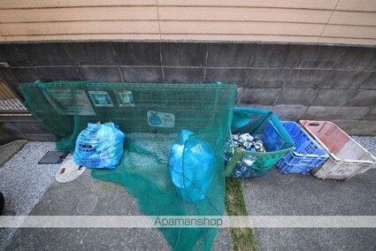 グランジェ南大沢[1R/23.8m2]の共用部2